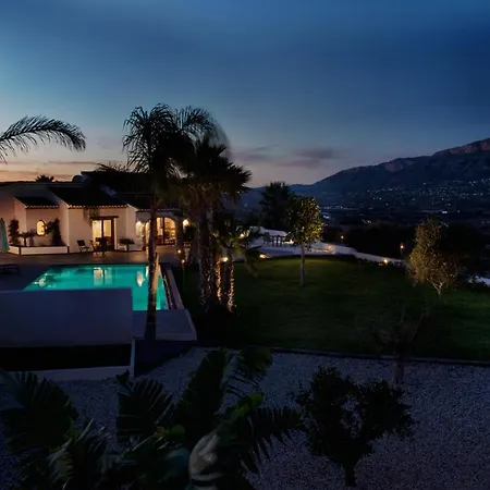 Orlando Villa
